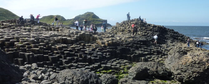 Giant's Causeway Tours | Explore Northern Ireland's Natural Wonder